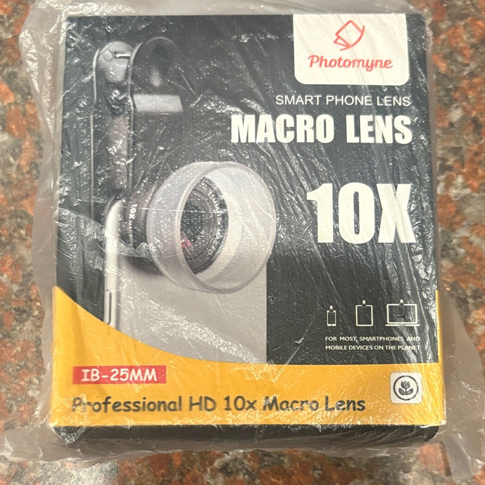 Black and Silver 10X Macro Lens for Smartphones